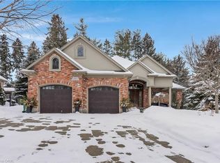 443 Malabar Dr, Waterloo, ON N2K 2P7