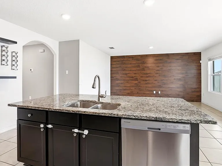 5636 Westerly Breeze Pl — Photo 12