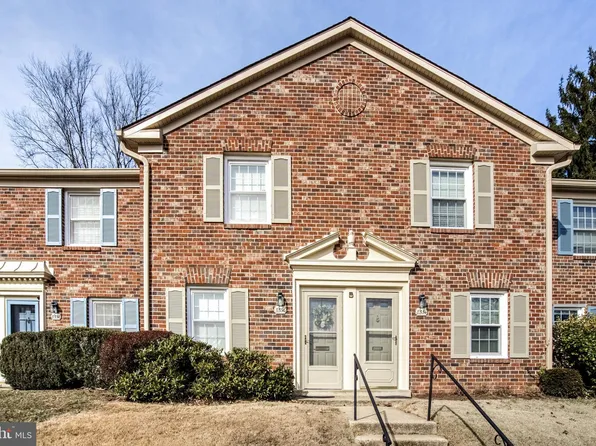 8536 Milford Ct #899, Springfield, VA 22152