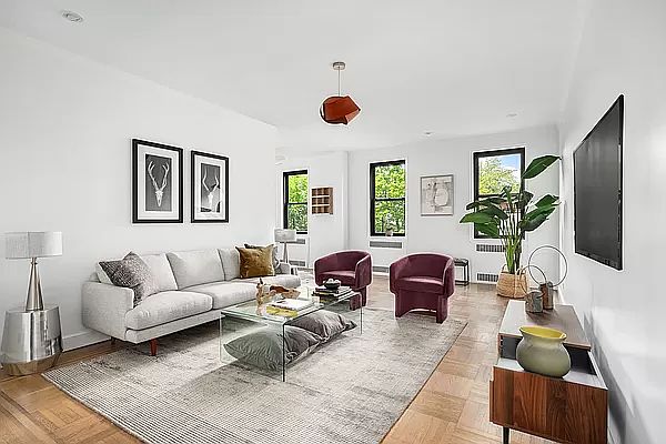 1st image of 40 Prospect Park W #3FE