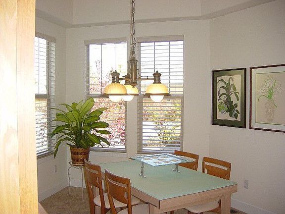 Formal dining room