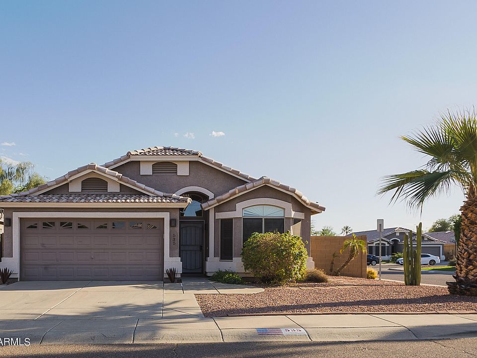1st image of 535 W MURIEL Drive