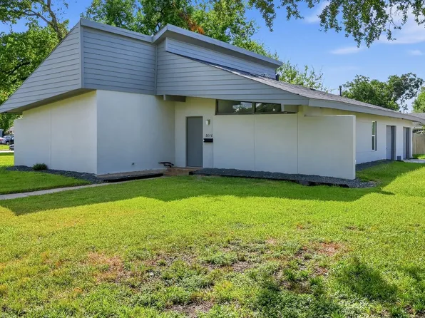 2626 Knotty Oaks Trl, Houston, TX 77045
