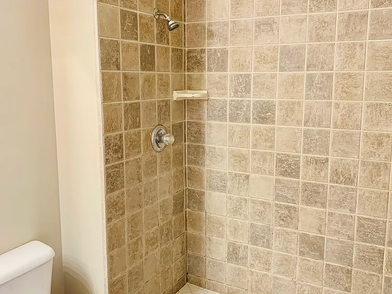 809 Steeplechase Way — Photo 12