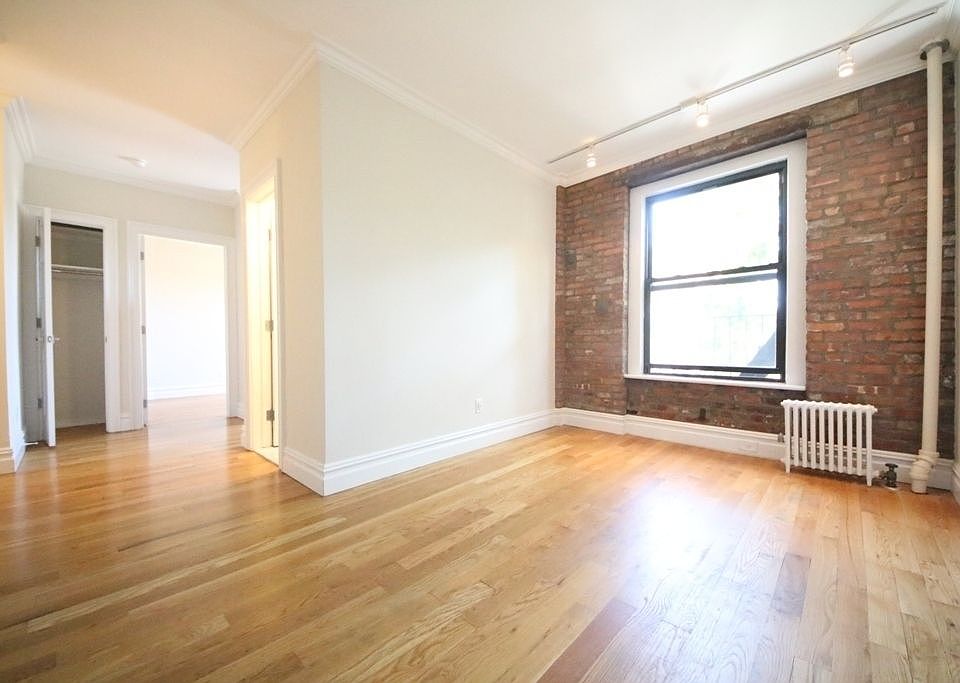 1st image of 10 Morton St APT 5B