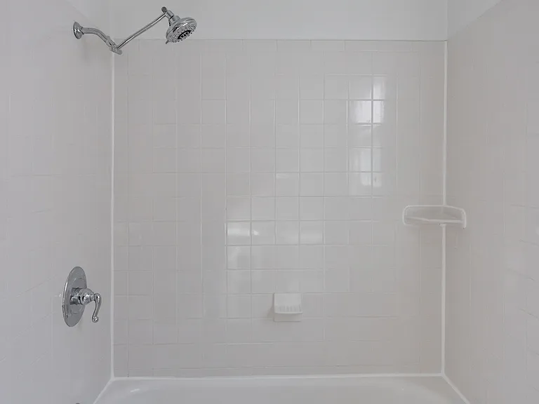 178 W Cambourne St — Photo 18