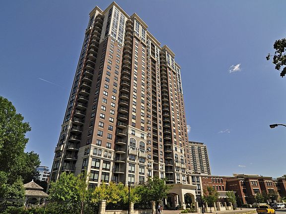 2nd image of 500 Grant St E #2201