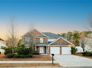 301 Othello Dr, Hampton, GA 30228