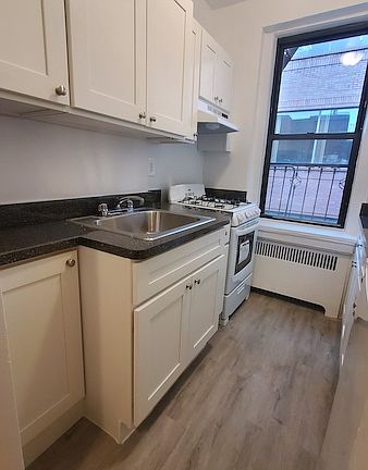 4th image of 35-50 82nd St #4P