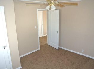 617 S 12th St, Salina, KS 67401