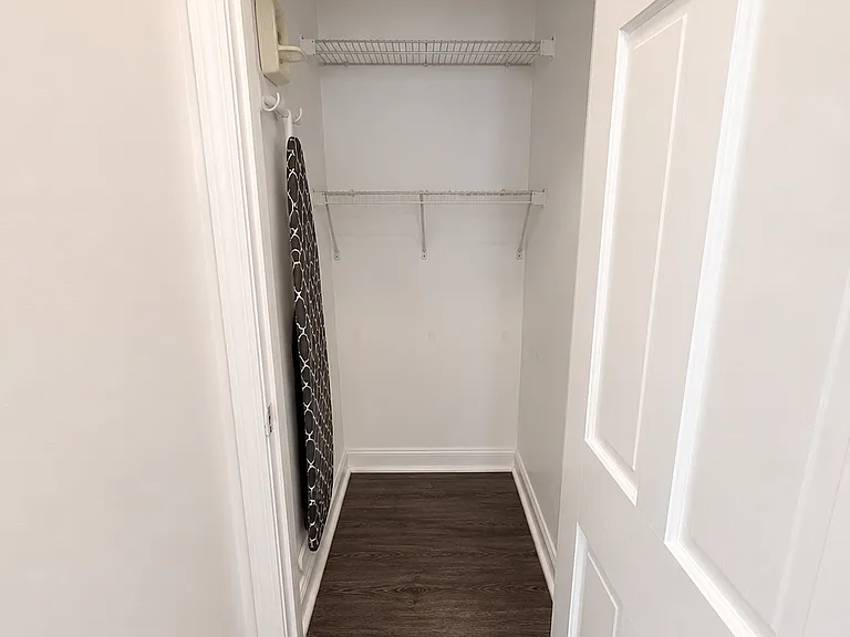 1538 Jefferson Ave #6 — Photo 7