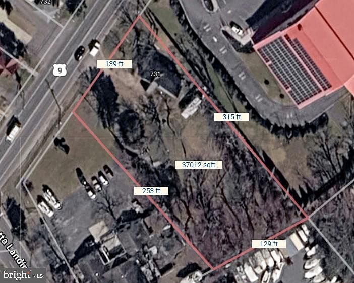1st image of 731 S Main St