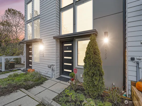 2622 C SW Nevada St, Seattle, WA 98126