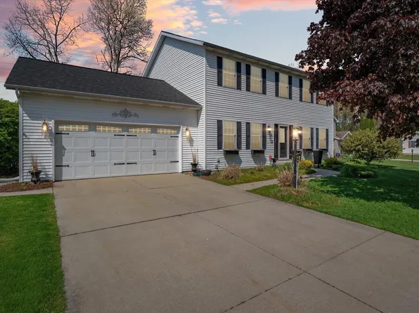 23051 Montrose Cir, Elkhart, IN 46514