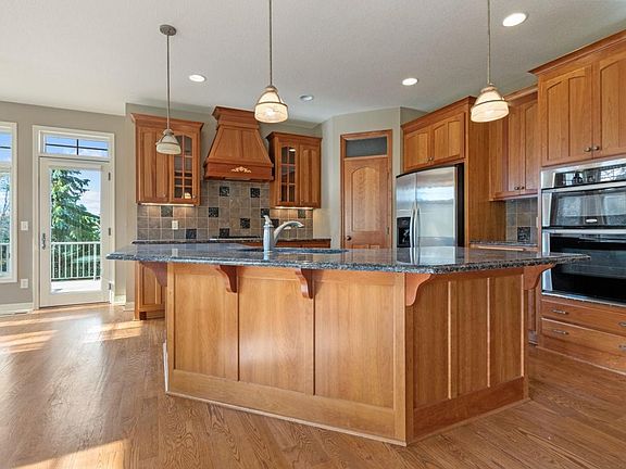 3rd image of 3248 117th Ln NE