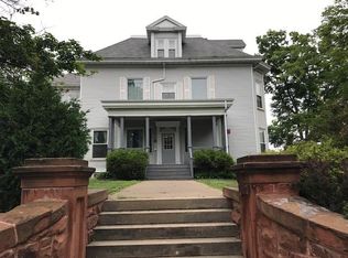 302 N 16th Ave E APT 3, Duluth, MN 55812