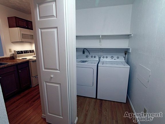 washr, dryer in unit