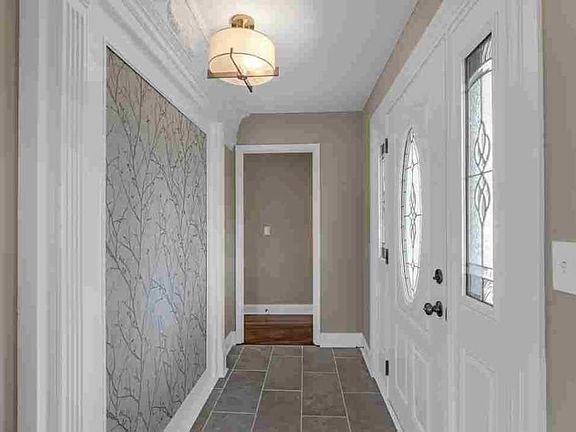4th image of 4714 Cordelia Ln