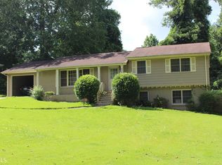 2724 Waleska Way, East Pt, GA