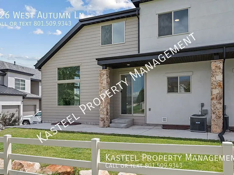 126 W Autumn Ln — Photo 34