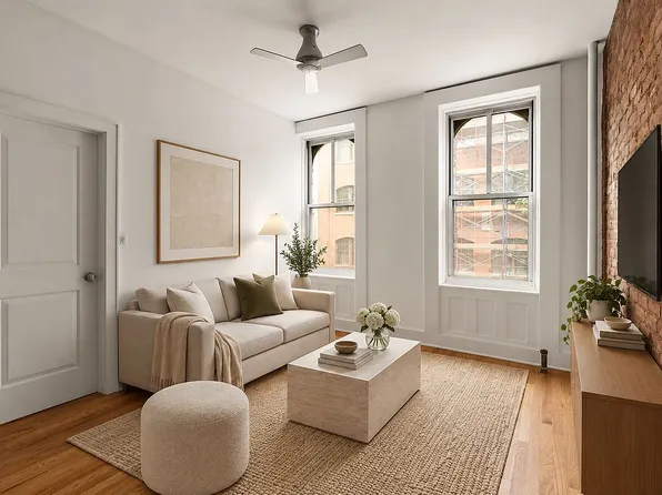 316 Mott St APT 3C, New York, NY 10012