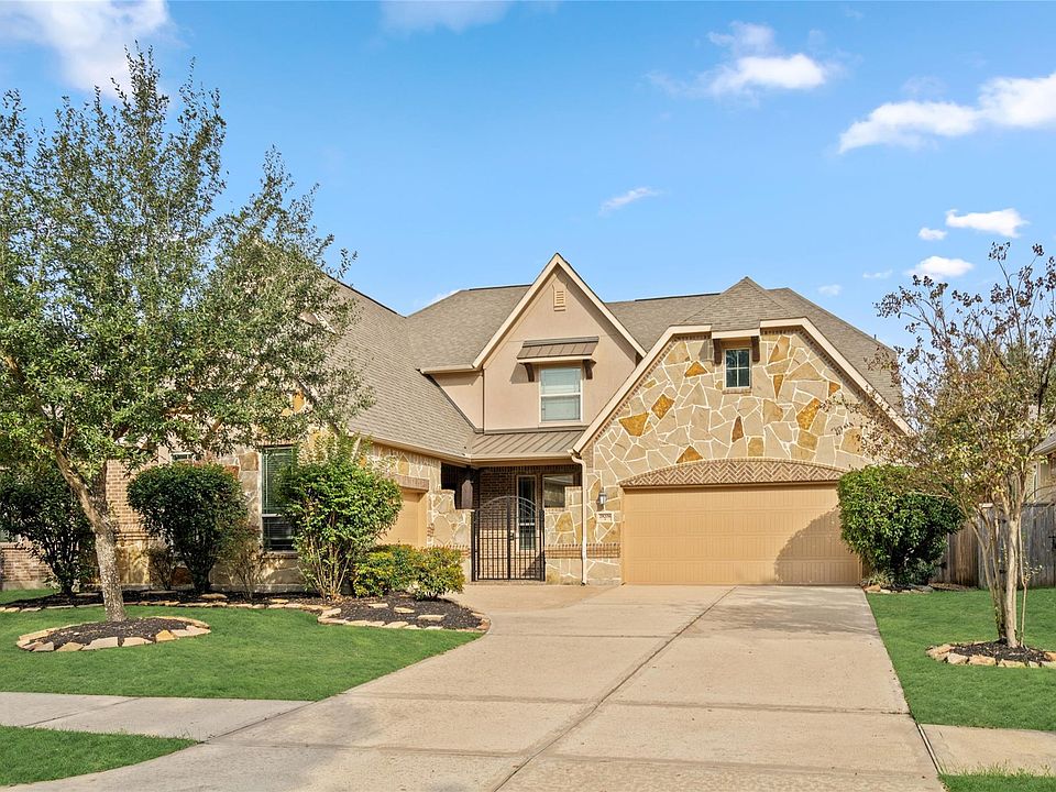 1st image of 28206 Green Forest Bluff Trl