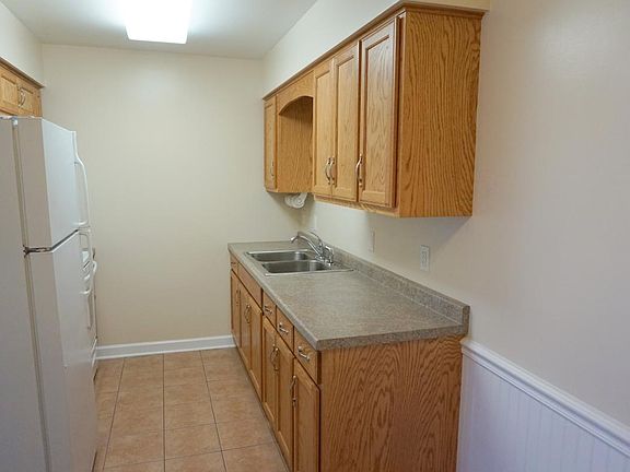 ceramic tile kitchen and bathroom