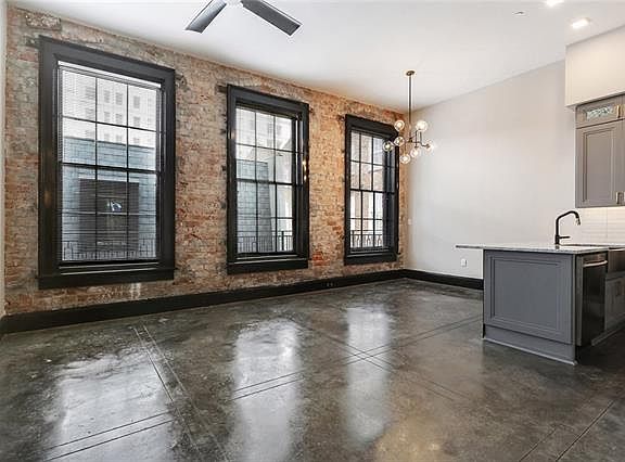 5th image of 419 Carondelet St Suite 304