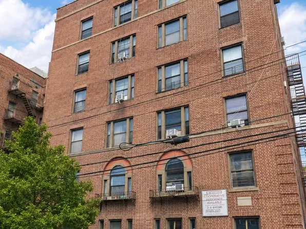 33-38 Parsons Boulevard #3D, Flushing, NY 11354
