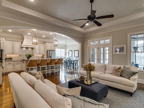 5th image of 1441 Westhaven Blvd