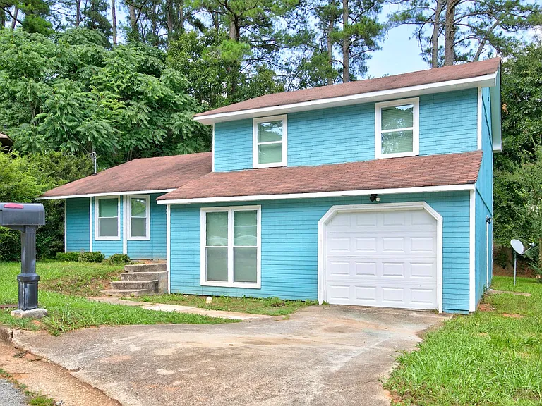 2136 Sara Ashley Way — Photo 20