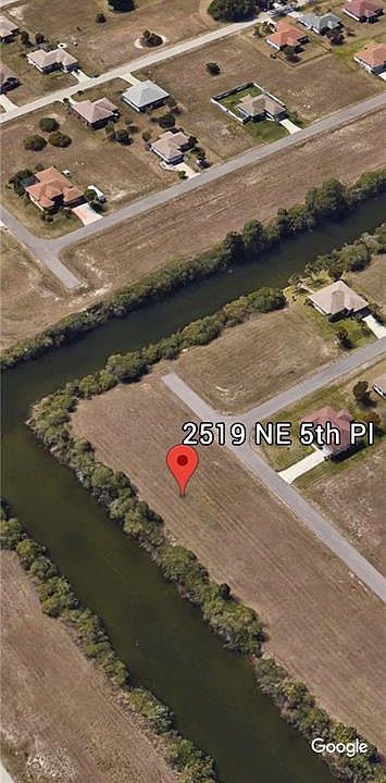 1st image of 2519 NE 5th Pl