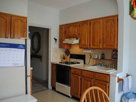 2nd image of 41 Floral Blvd APT 2b