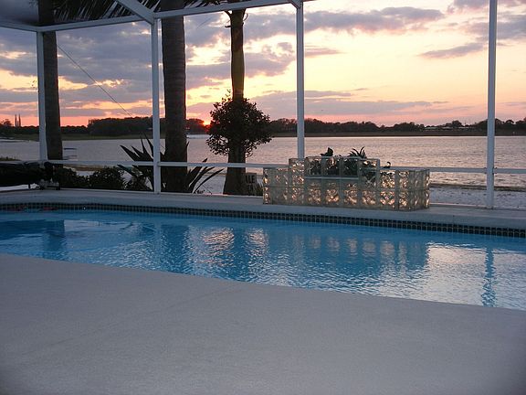 Pool area & Lake Trout