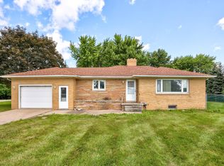 8992 W Caro Rd, Reese, MI 48757