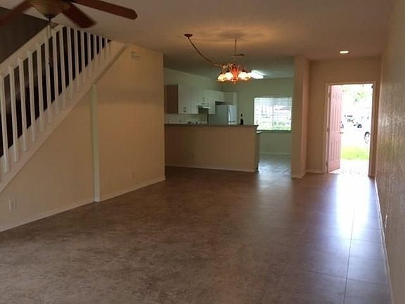 4th image of 7637 Tamarac Island Cir #D