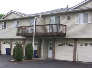 14230 44th Pl N APT 4, Plymouth, MN 55446