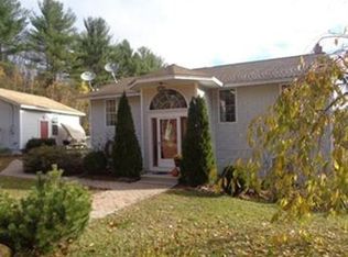 102 Bliss Hill Rd, Royalston, MA 01368