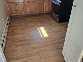 399 Bank St #1, Fall River, MA 02720