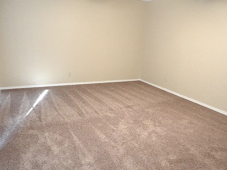 1474 Lodgepole Dr — Photo 8
