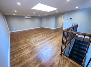98 3rd Ave APT 3, New York, NY 10003