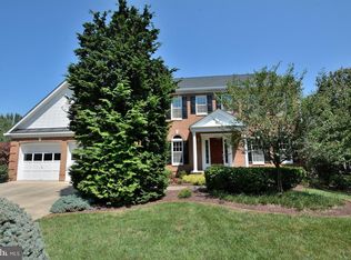 46550 Woodhaven Ct, Sterling, VA 20165