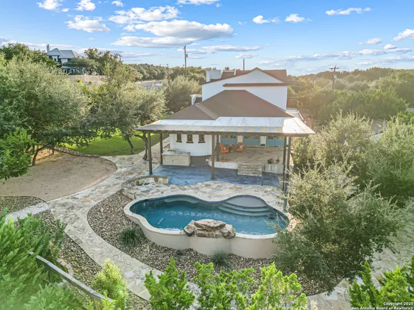1023 Silent Hollow, San Antonio, TX 78260
