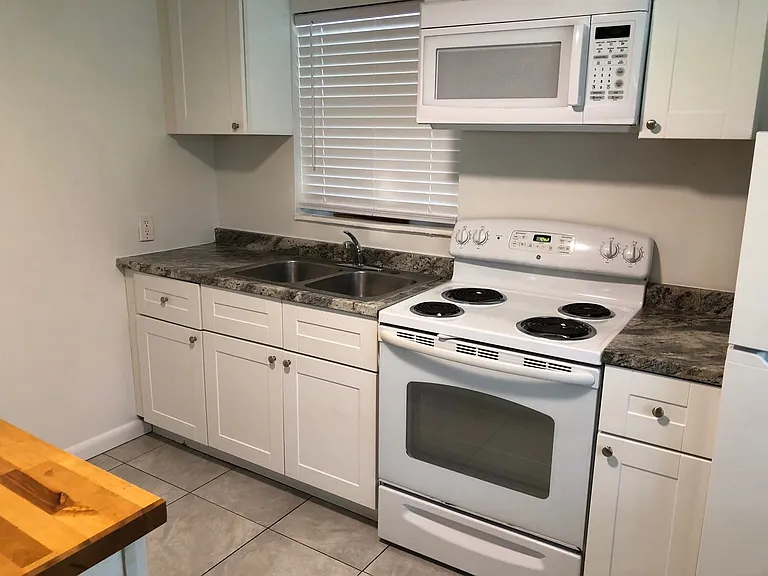6903 W Cyrus St #6903 — Photo 2