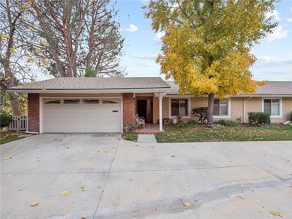 2nd image of 26469 Fairway Cir