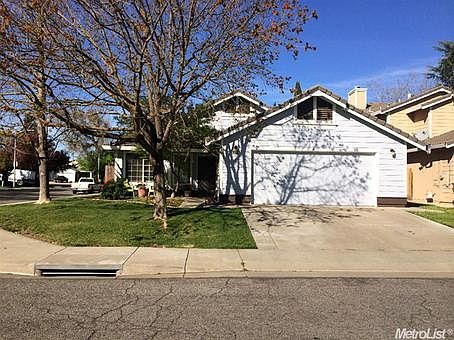 2nd image of 947 Arlington Cir