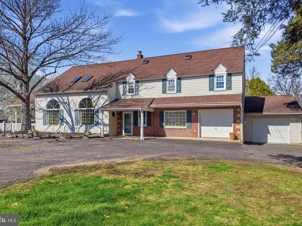 1920 Ridge Rd, Telford, PA 18969