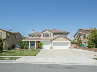 13566 Oxford Ct, Chino, CA 91710