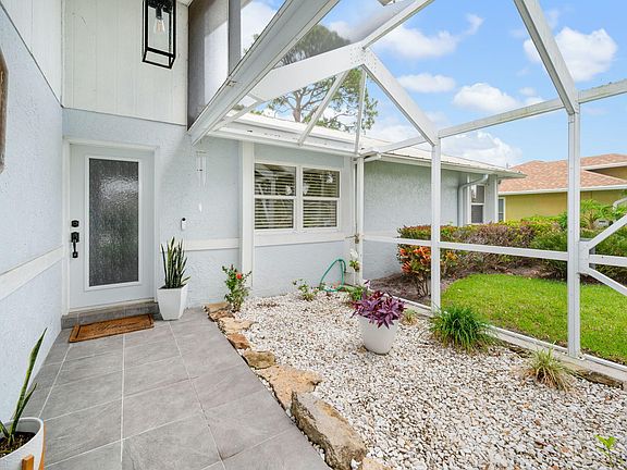 3rd image of 265 SE Todd Avenue