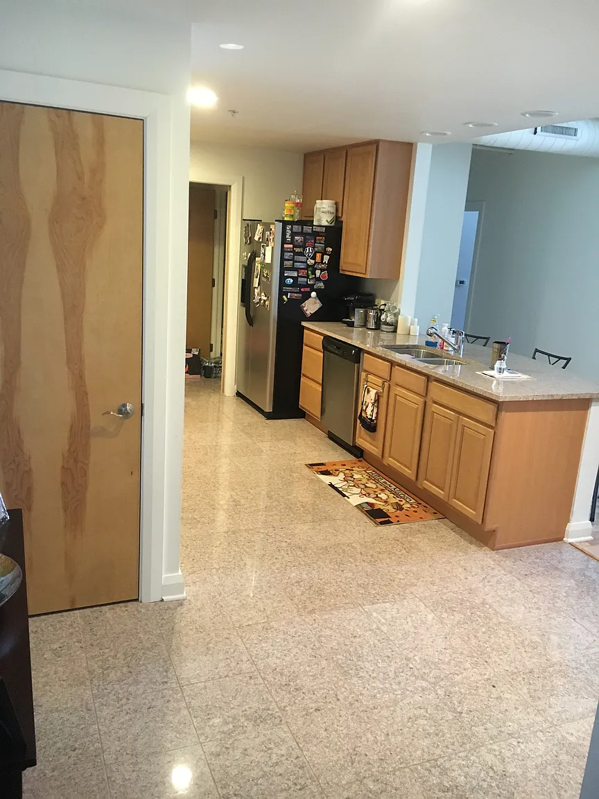 306 4th Ave APT 703 photo 1
